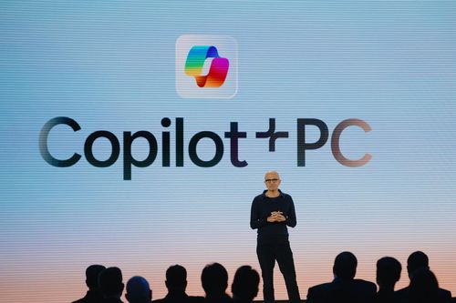 Microsoft 'tuyên chiến' với Apple