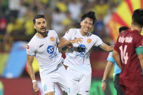Lịch thi đấu bóng đá 22/5: Vòng 20 V-League, giải Vô địch quốc gia trên thế giới