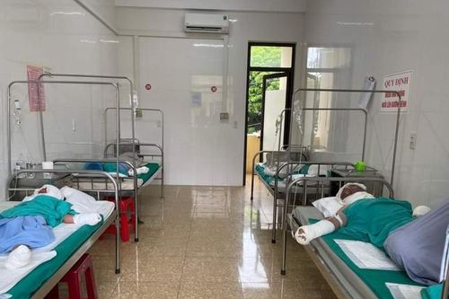 4 người trong gia đình ở Yên Bái nguy kịch do nổ khí gas