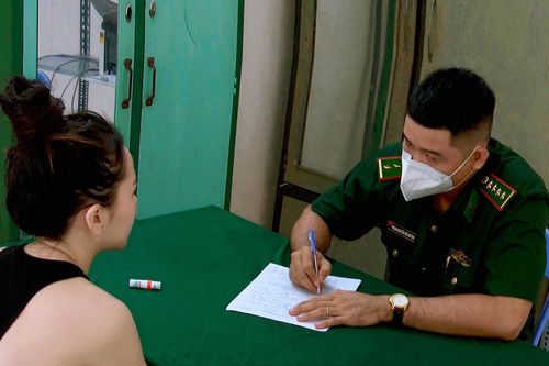 Bắt đối tượng nhập cảnh về Việt Nam có ma túy trong người