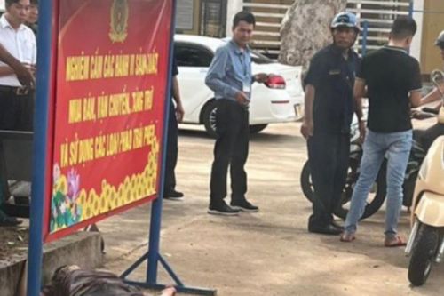 Mâu thuẫn trong tranh chấp đất đai, một người bị đâm tử vong