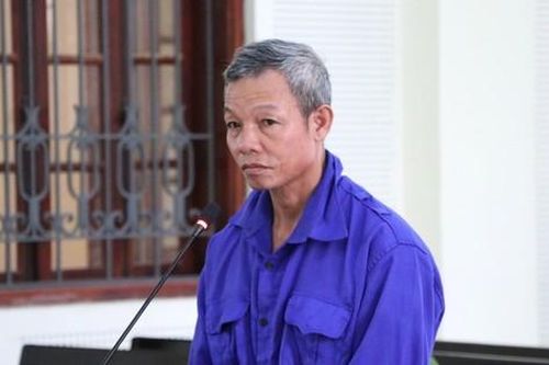 Lĩnh 20 năm tù vì đánh vợ, chém hàng xóm, đâm công an viên tử vong