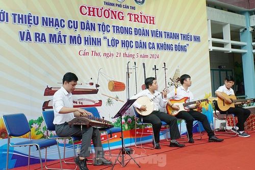 Lan tỏa niềm đam mê nhạc cụ dân tộc cho thanh thiếu niên