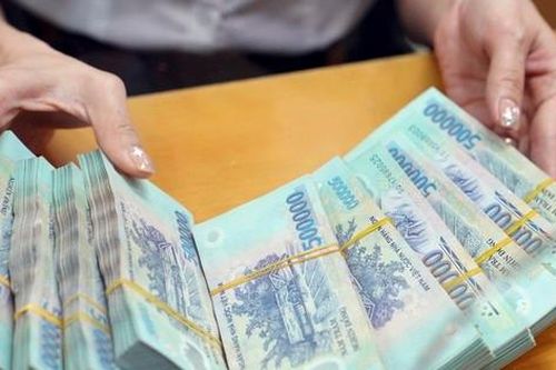 Không đồng ý cách chia tiền của cha, người con giật 500 triệu rồi bỏ đi