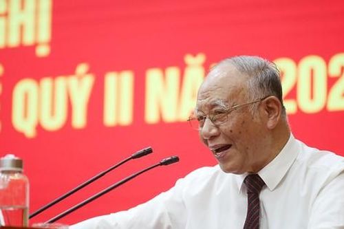 Cán bộ 'nói không đi đôi với làm' sẽ gây mất lòng tin của nhân dân