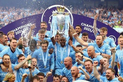 Man City vô địch: 'Niềm vui ngắn chẳng tày gang'?