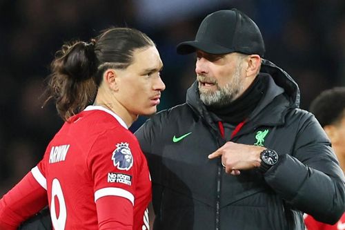 Darwin Nunez phản ứng bất thường ngày chia tay Jurgen Klopp
