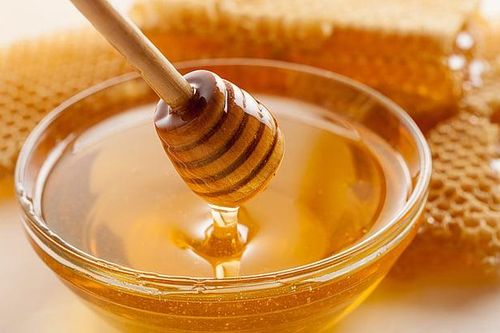Mẹo đơn giản phát hiện mật ong thật