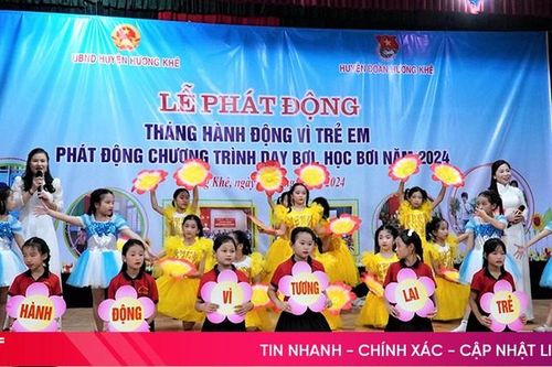 Hương Khê phát động Tháng hành động vì trẻ em và dạy bơi