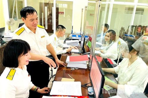 Nhân văn từ chính sách thuế