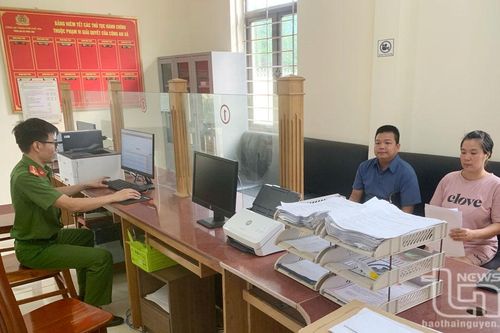Bám cơ sở, giữ bình yên cho nhân dân
