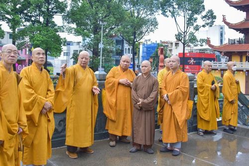 6 giờ sáng mai, Rằm tháng Tư ÂL (22-5): Sẽ diễn ra Đại lễ Phật đản chính thức tại Việt Nam Quốc Tự