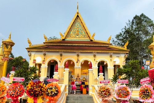 Trà Vinh: Khánh thành chánh điện và tàng kinh các tại chùa Kompong
