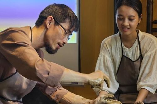 Gìn giữ và hồi sinh gốm Việt