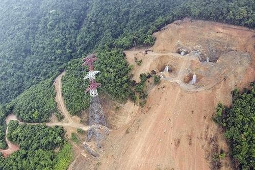 Vì sao dự án 500kV mạch 3 đoạn qua Hà Tĩnh vẫn vướng mắc?