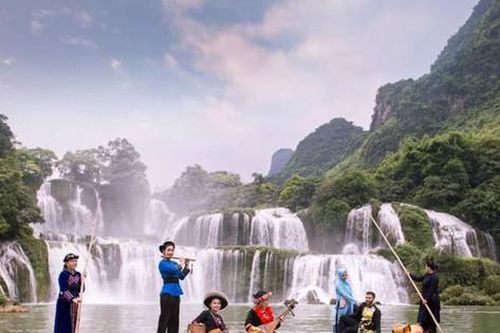 Thác Bản Giốc trong 21 thác nước đẹp nhất thế giới