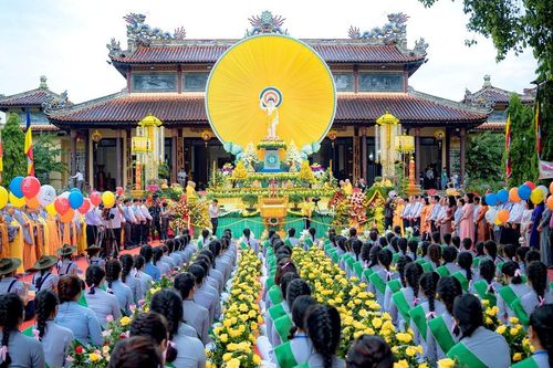 Trang nghiêm Đại lễ Phật đản Phật lịch 2568 tại Thừa Thiên - Huế