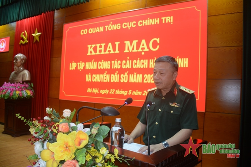Trang bị kiến thức chuyển đổi số và kỹ năng xử lý văn bản điện tử