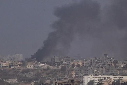 Israel hủy lệnh ngắt nguồn phát sóng trực tiếp của hãng tin AP