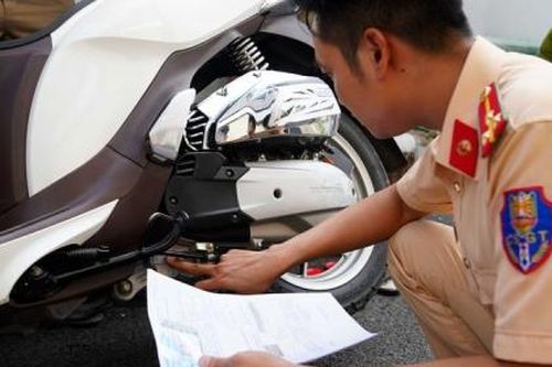 Lý do Bộ Công an đề xuất đấu giá thêm biển số xe máy