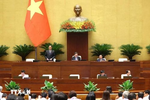 Quy định chặt chẽ việc kinh doanh vận tải hành khách theo hợp đồng