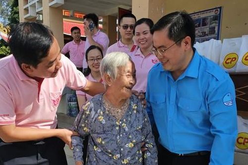 Thầy thuốc trẻ tình nguyện vì cộng đồng