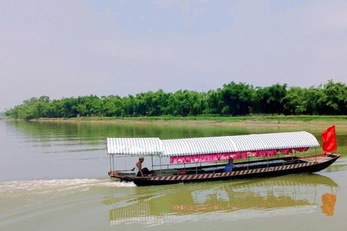 Sông La lắng đọng phù sa