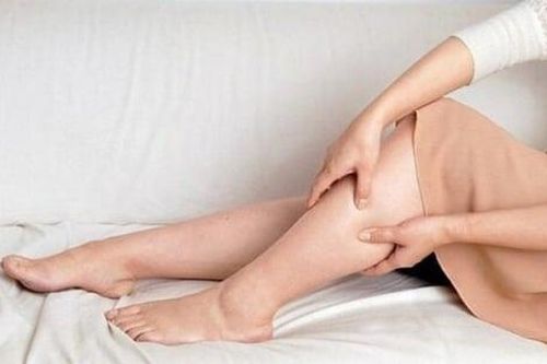 6 dấu hiệu bất thường ở bàn chân cảnh báo thận suy hỏng