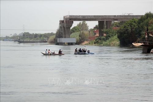 Ai Cập: Xe buýt rơi xuống sông Nile khiến ít nhất 11 phụ nữ thiệt mạng