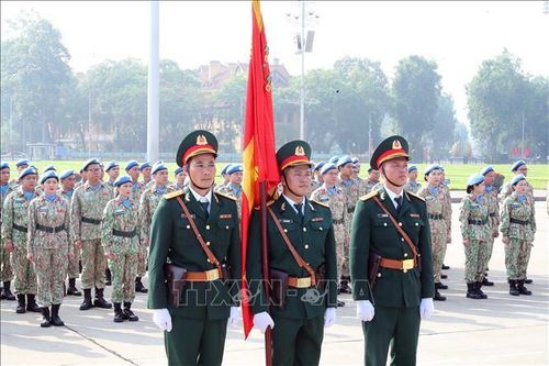 Lễ Báo công dâng Bác nhân dịp 10 năm Ngày Truyền thống Cục Gìn giữ hòa bình Việt Nam