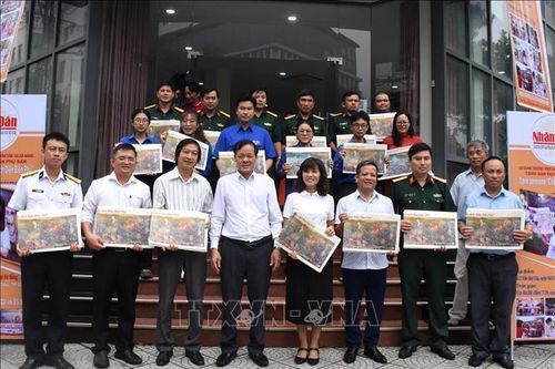 Tìm hiểu về Chiến dịch Điện Biên Phủ qua tranh panorama