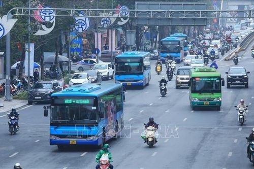 Thu hút giao thông công cộng, giảm tắc nghẽn đô thị