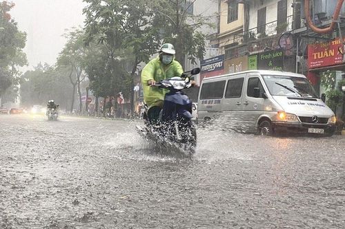 Dự báo thời tiết ngày 22/5/2024: Cảnh báo chiều tối nhiều nơi mưa to