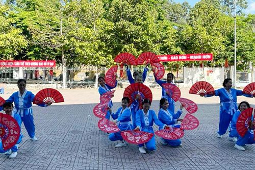Phát triển phong trào tập thể dục dưỡng sinh