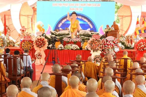 Cử hành lễ Phật đản Phật lịch 2568 tại Thiền Viện Trúc Lâm Tây Nguyên