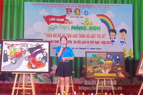 Đào Hà Triệu Vy - Liên Đội trưởng tiêu biểu