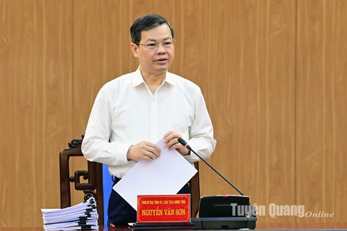 UBND tỉnh họp phiên thường kỳ tháng 5