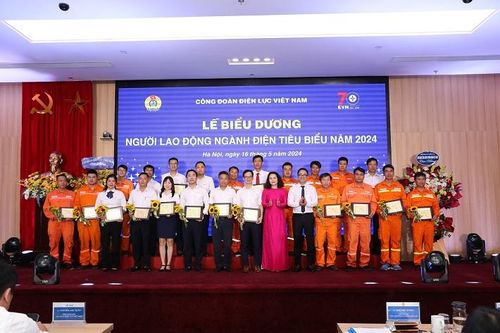 EVNGENCO1: 5 cá nhân được vinh danh là Người lao động ngành Điện tiêu biểu