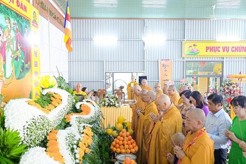 Phật giáo H.Củ Chi tổ chức Đại lễ Phật đản Phật lịch 2568 tại chùa Pháp Thành