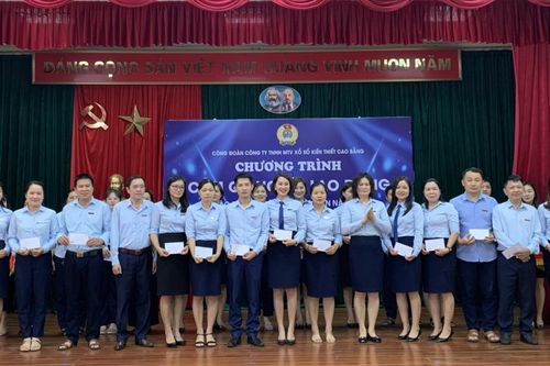Công ty TNHH một thành viên Xổ Số kiến thiết Cao Bằng tổ chức Chương trình 'Cảm ơn người lao động'