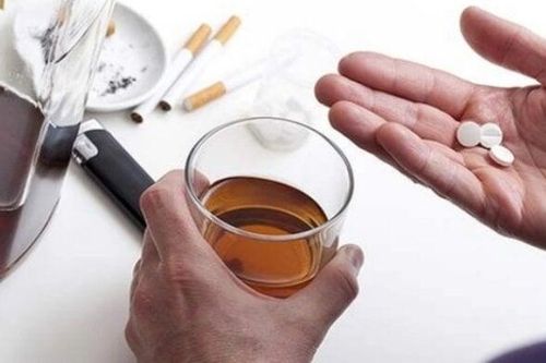 Có nên uống thuốc giải rượu?