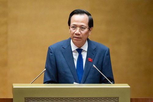 Phụ nữ cao tuổi chịu nguy cơ phân biệt đối xử nhiều hơn nam giới