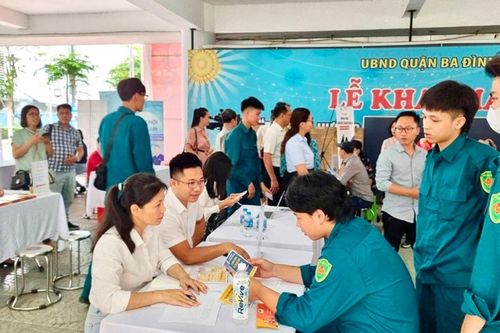Tuyển dụng lao động vẫn khó