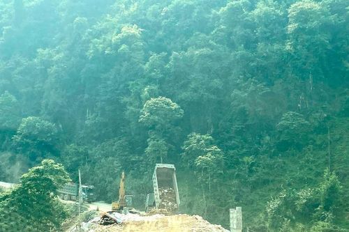 Bất cập tại mỏ khoáng sản thung Duộc