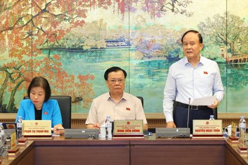 Băn khoăn lãi suất tiền gửi quá thấp, giá vàng, vé máy bay tăng cao