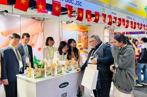 Nông sản, sản phẩm OCOP Hà Nội gây ấn tượng tại Hội chợ FoodService Australia 2024