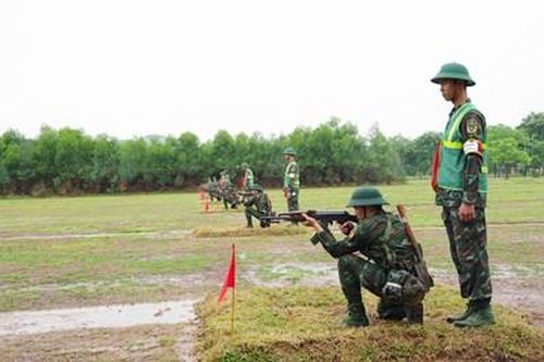 Trung đoàn 19, Sư đoàn 968 (Quân khu 4) kiểm tra '3 tiếng nổ' cho chiến sĩ mới