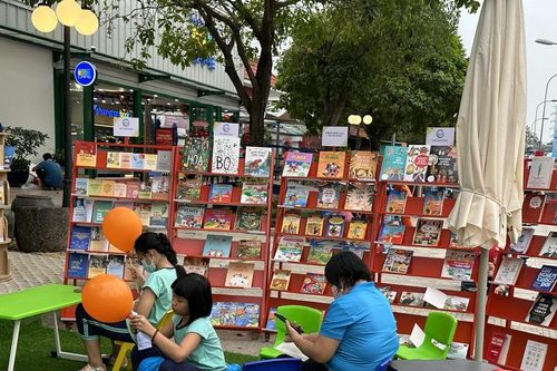 Sau hơn 4 tháng, hơn 61.000 cuốn sách được bán ra tại Đường sách TP Thủ Đức