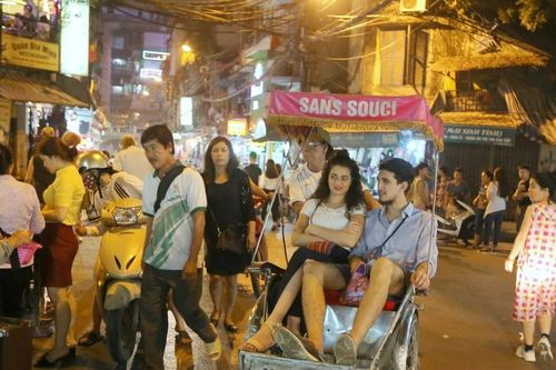 Du lịch quốc tế đạt 97%