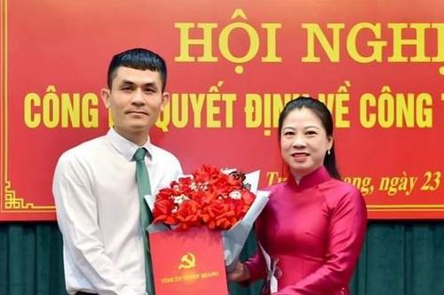 Công bố quyết định của Ban Thường vụ Tỉnh ủy Tuyên Quang về công tác cán bộ